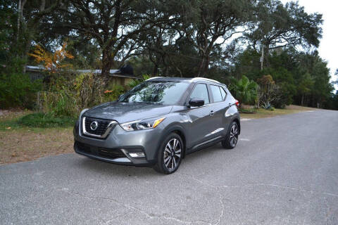 2020 Nissan Kicks SR
