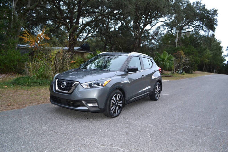 2020 Nissan Kicks SR