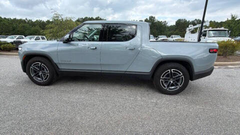 2025 Rivian R1T