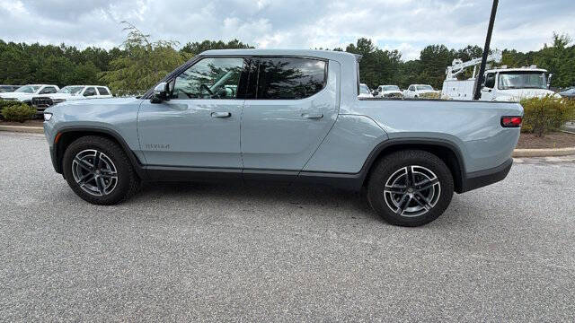 2025 Rivian R1T