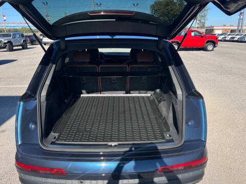 2025 Audi Q7 quattro Premium 45 TFSI