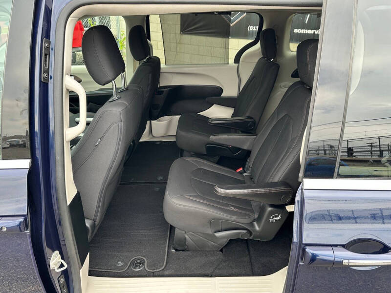 2019 Chrysler Pacifica Touring Plus