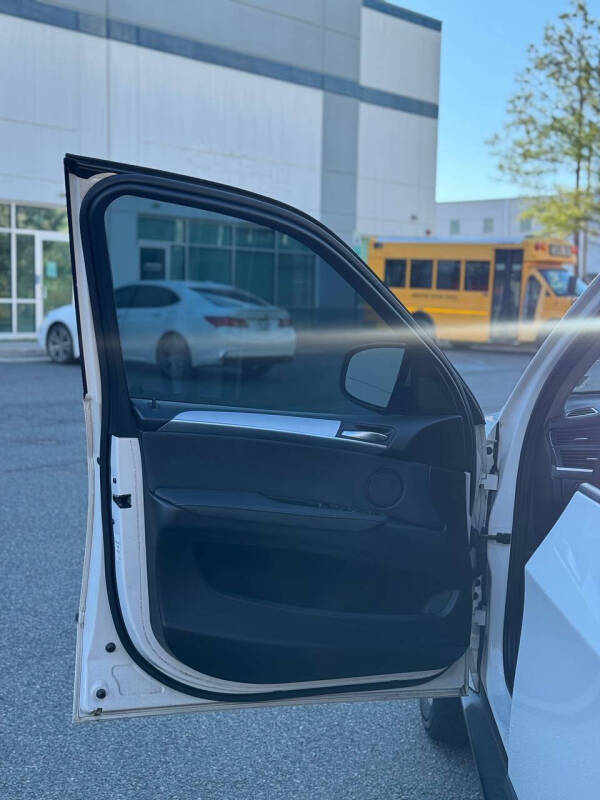 2013 BMW X5 xDrive35i Sport Activity