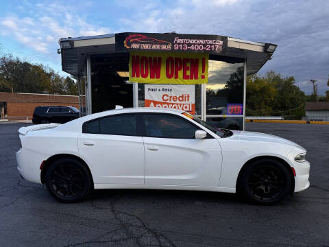 2016 Dodge Charger SXT