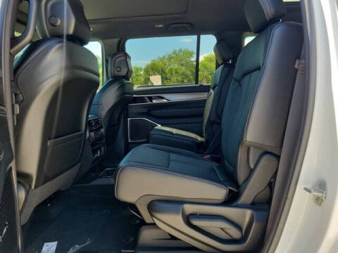 2026 Jeep Grand Wagoneer