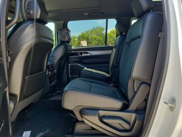 2026 Jeep Grand Wagoneer
