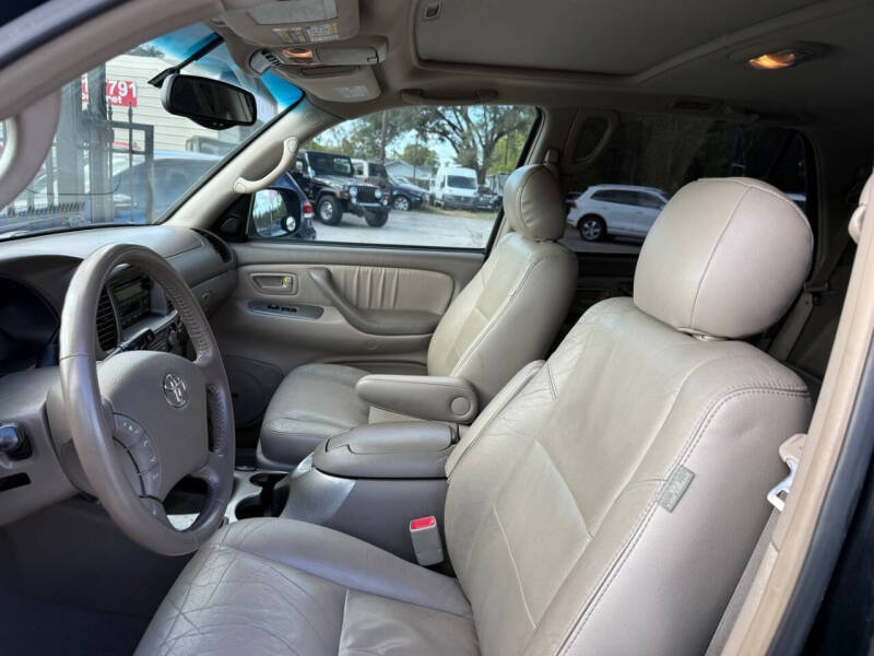 2005 Toyota Sequoia Limited