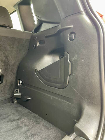 2022 Jeep Renegade (Red) Edition