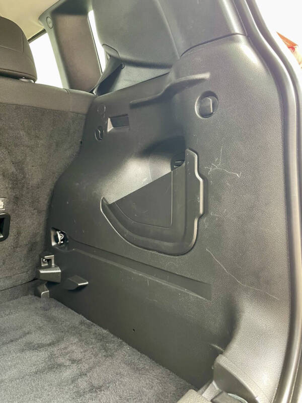 2022 Jeep Renegade (Red) Edition