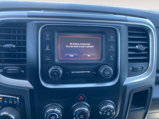 2024 RAM 1500 Classic SLT