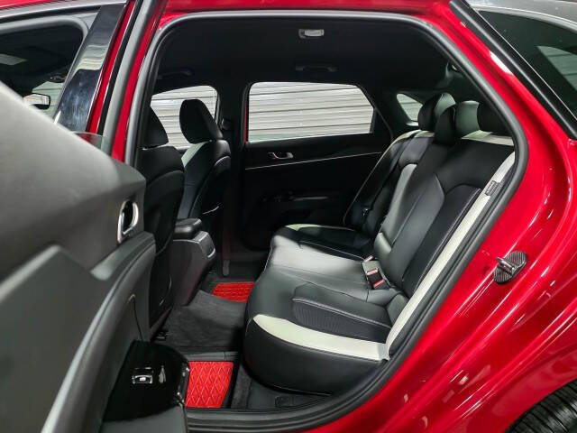 2025 Kia K5