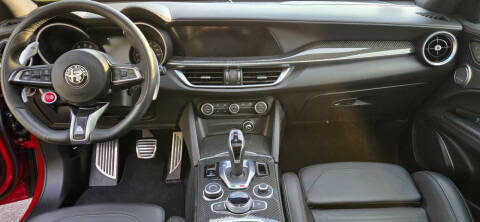 2023 Alfa Romeo Stelvio Quadrifoglio