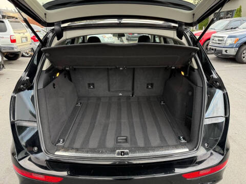 2012 Audi Q5 3.2 quattro Prestige