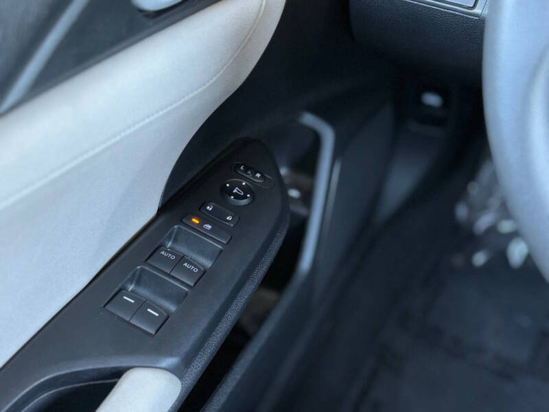 2022 Honda Insight EX