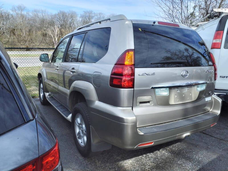 2004 Lexus GX 470