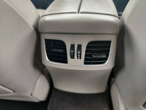 2018 Genesis G80 3.8