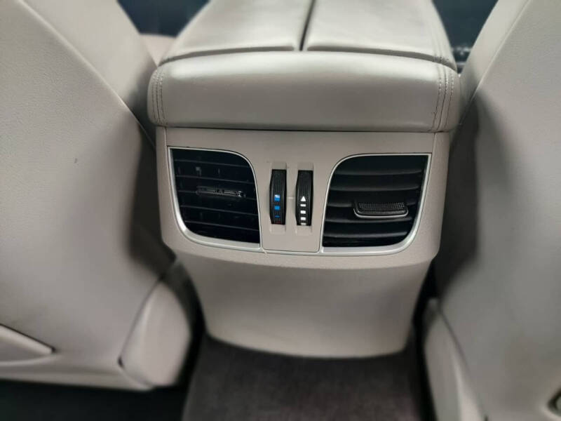 2018 Genesis G80 3.8