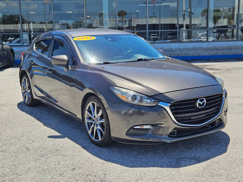 2018 Mazda MAZDA3 Touring