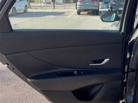 2023 Hyundai Elantra