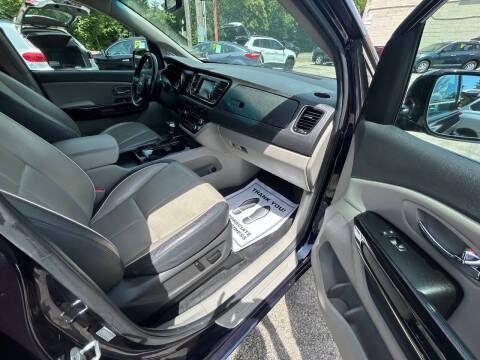 2018 Kia Sedona EX