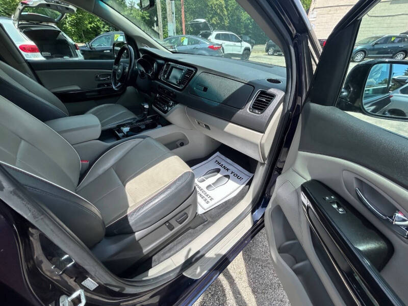 2018 Kia Sedona EX