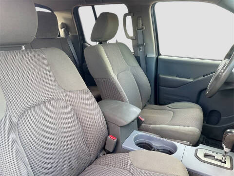 2021 Nissan Frontier SV