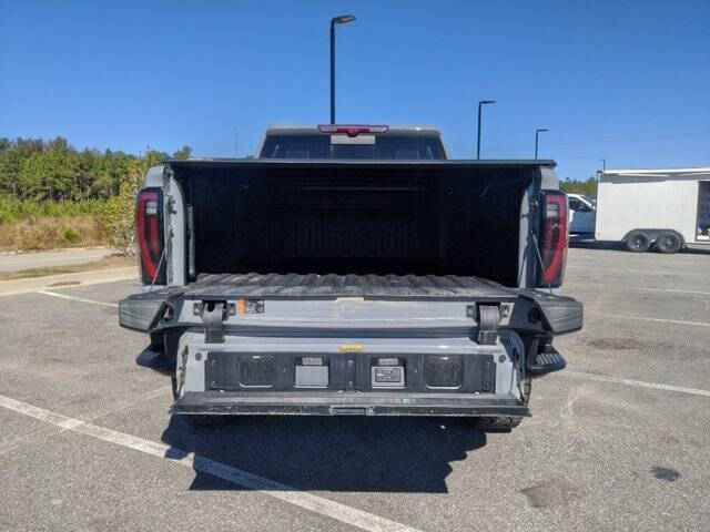 2025 GMC Sierra 2500HD AT4X