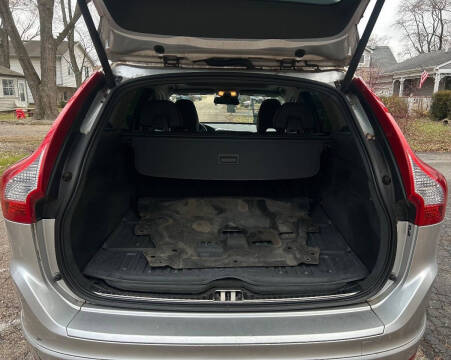 2015 Volvo XC60 T6 Premier Plus