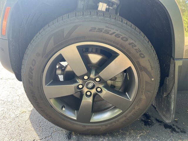 2023 Land Rover Defender