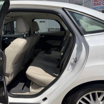 2012 Ford Focus SEL