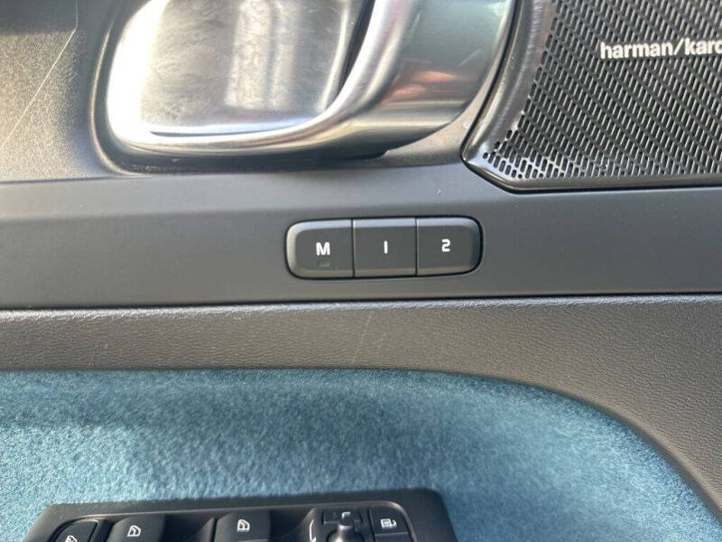 2023 Volvo C40 Recharge Twin Ultimate