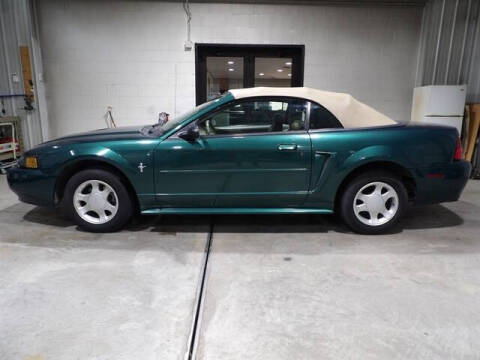 2001 Ford Mustang