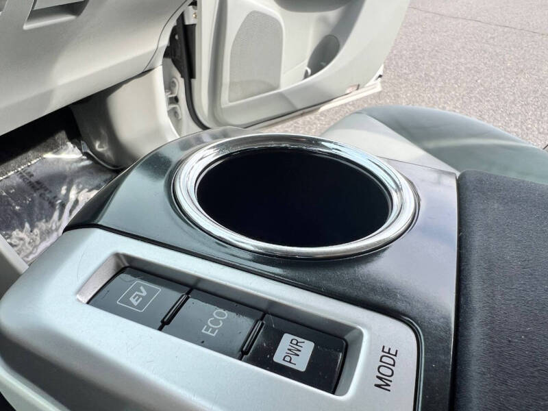 2012 Toyota Prius v Five