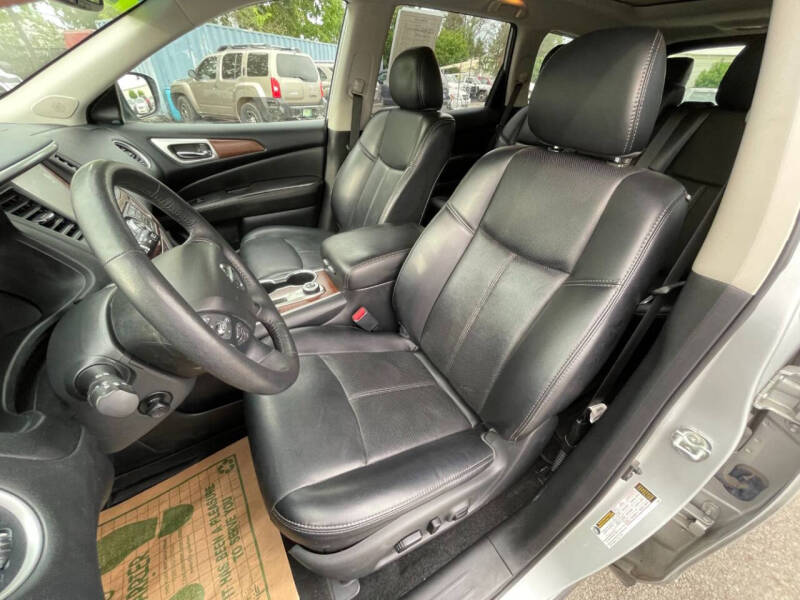 2019 Nissan Pathfinder Platinum