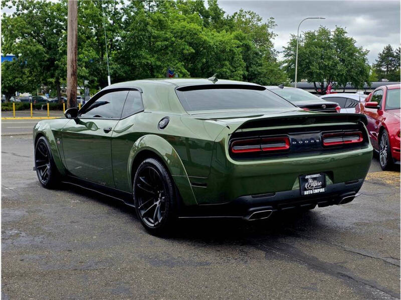 2020 Dodge Challenger