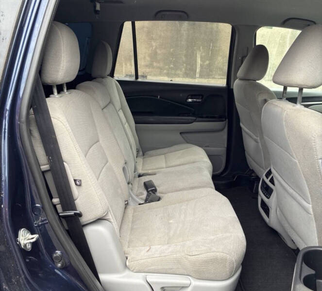 2017 Honda Pilot EX