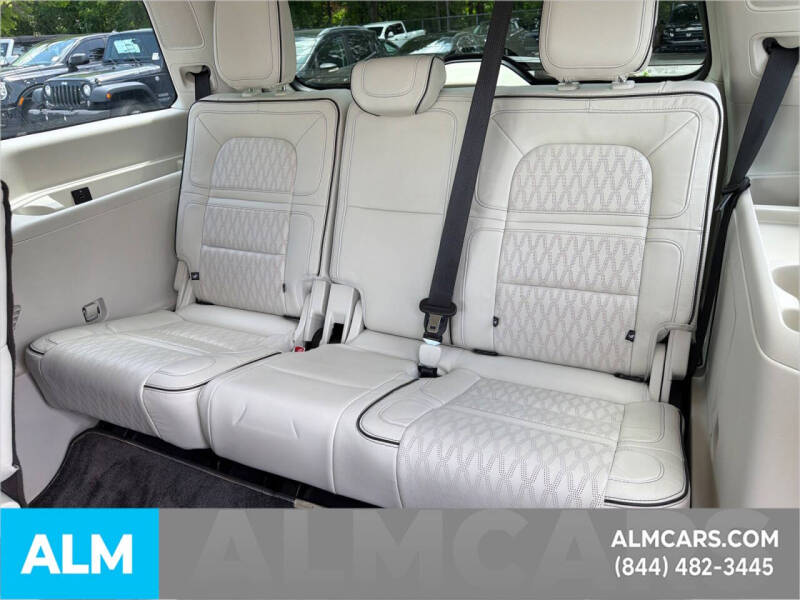2023 Lincoln Navigator Black Label