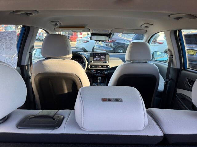 2022 Hyundai Kona SEL