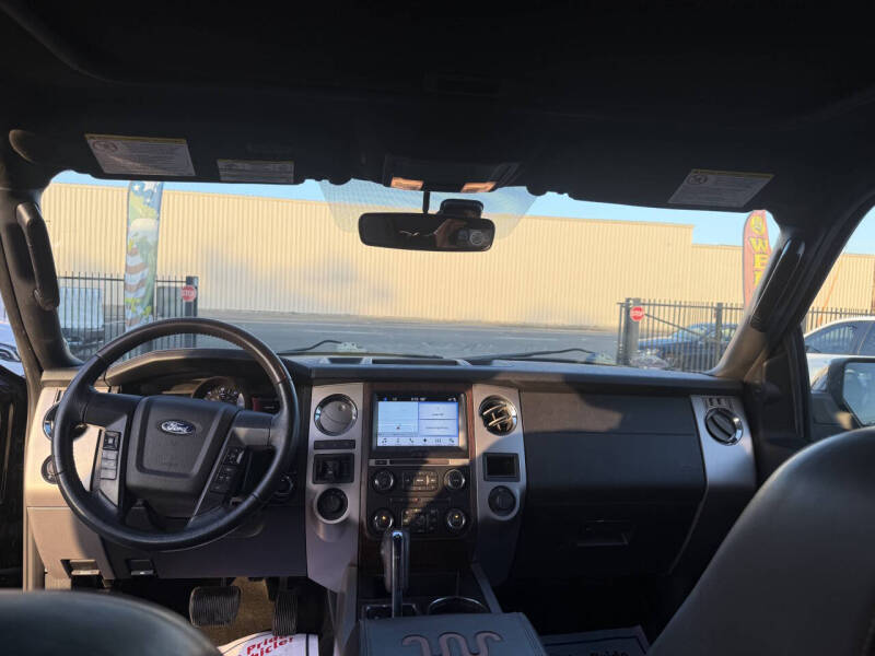 2017 Ford Expedition