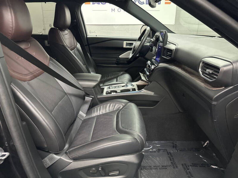 2024 Ford Explorer Platinum