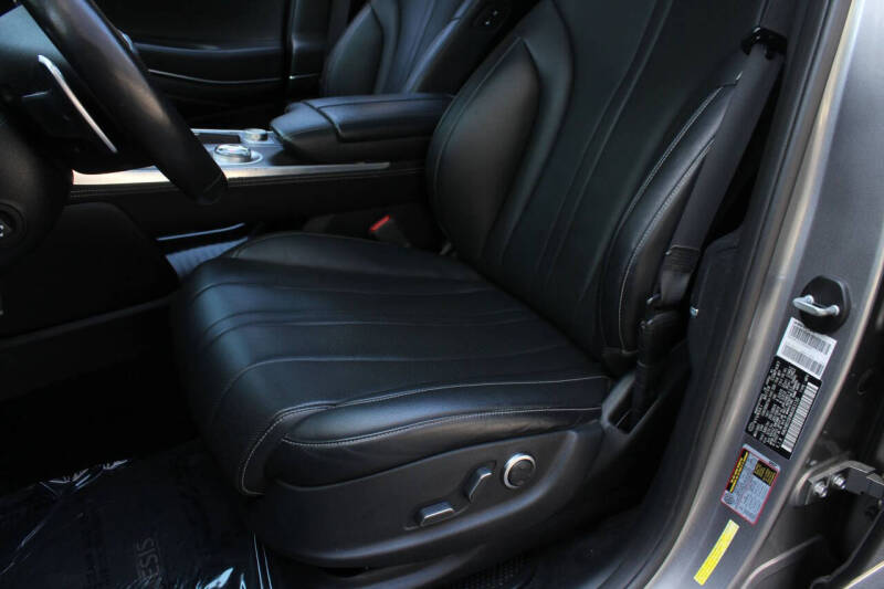 2021 Genesis GV80 2.5T