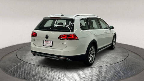 2017 Volkswagen Golf Alltrack TSI SEL 4Motion