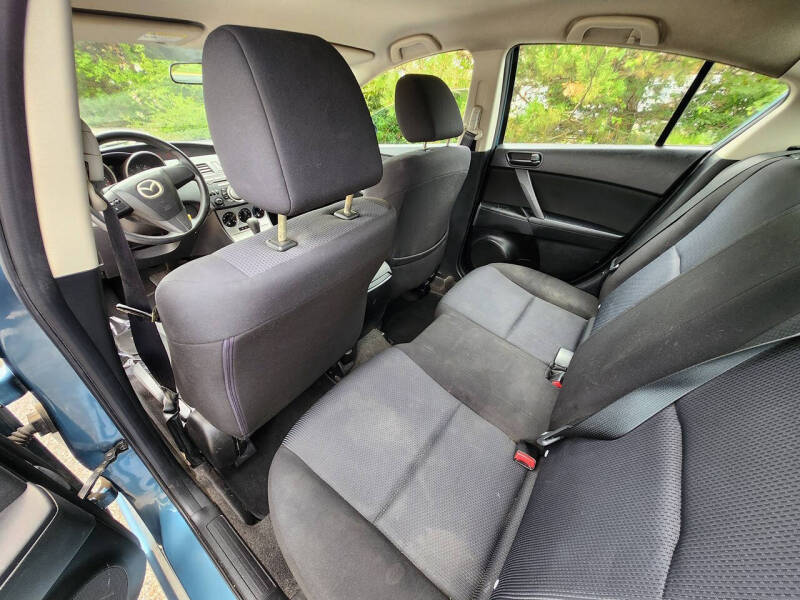 2010 Mazda MAZDA3 i Sport