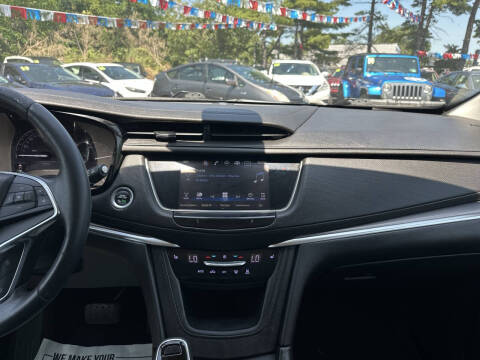 2017 Cadillac XT5 Luxury