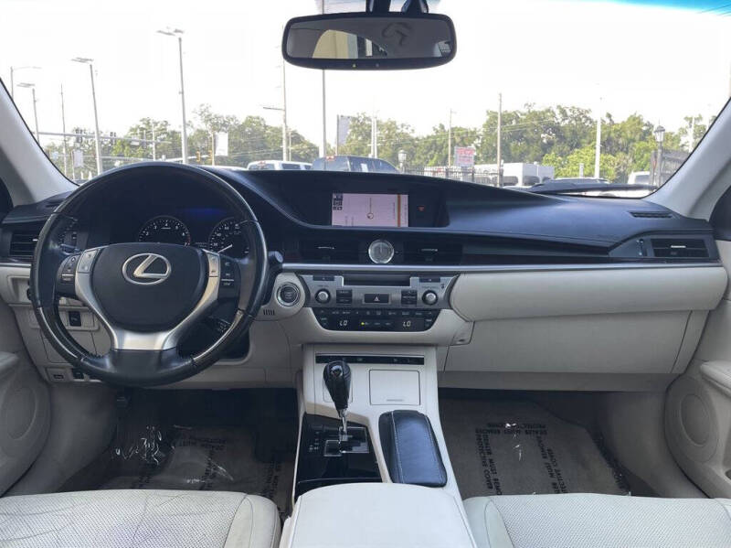 2013 Lexus ES 350