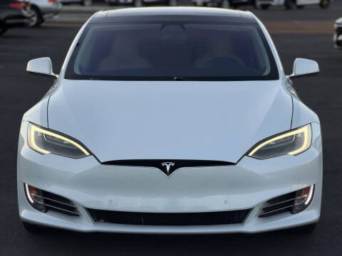 2016 Tesla Model S