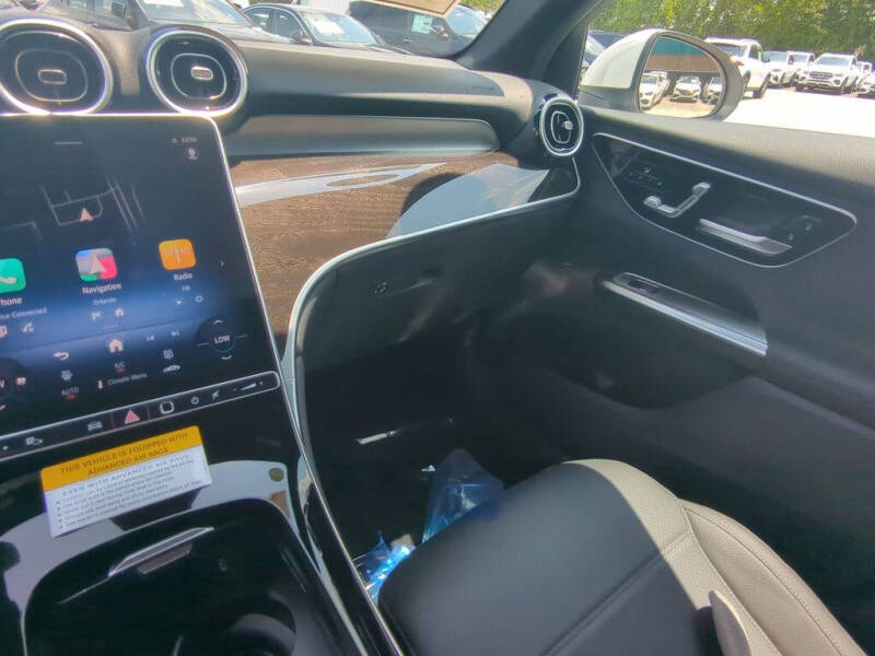 2025 Mercedes-Benz GLC GLC 300