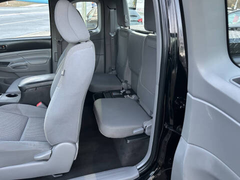 2012 Toyota Tacoma PreRunner