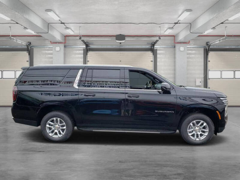 2026 Chevrolet Suburban LS