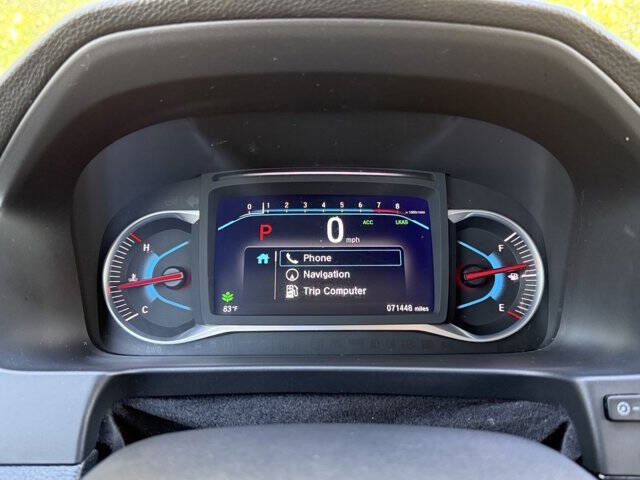 2021 Honda Pilot Touring w/Rear Captain's Chairs